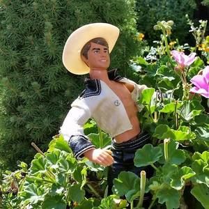 Meet your Posher, Andrea